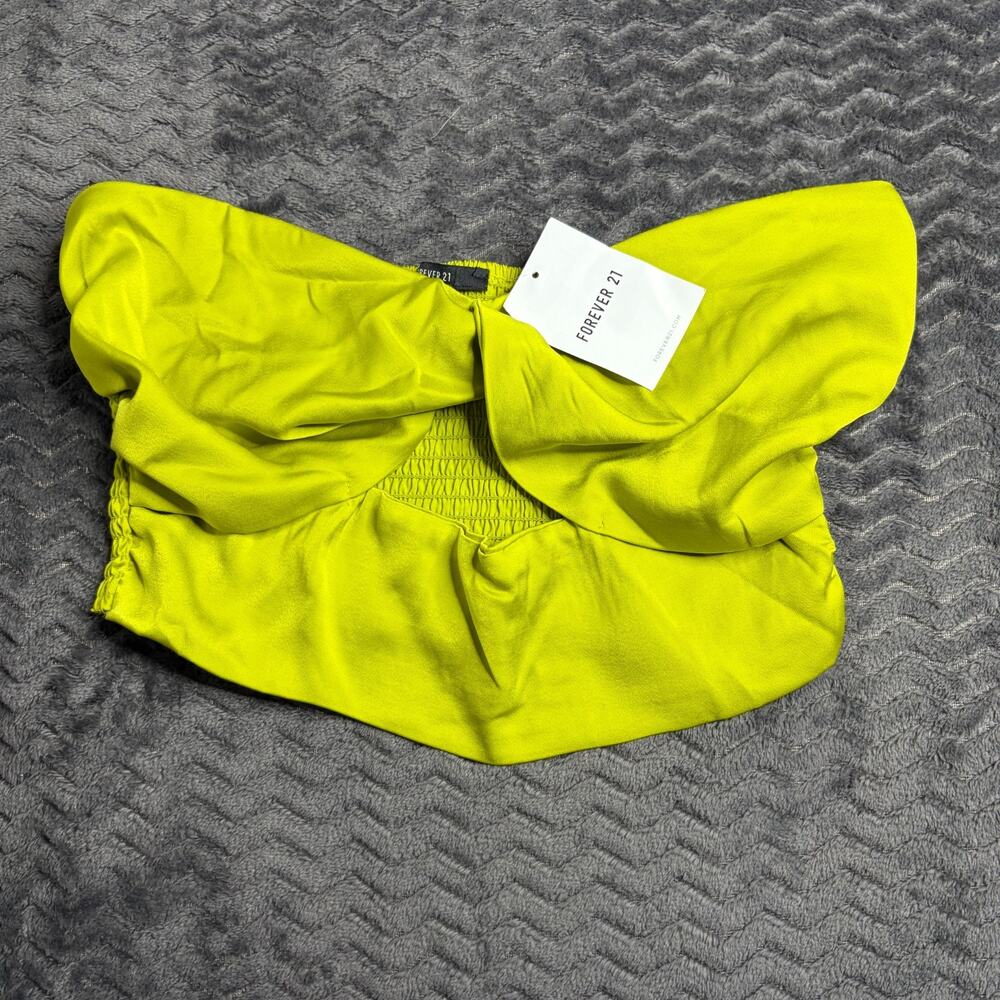 Forever 21 Green satin crop top size Medium sleeveless NWT